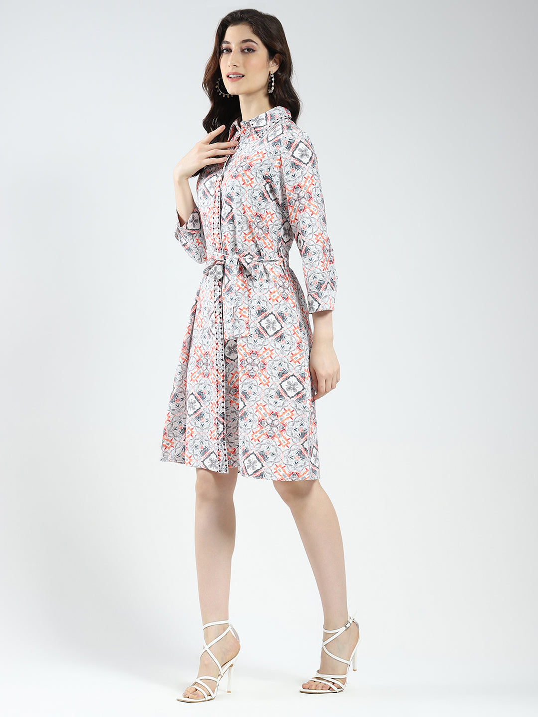 Women Grey Printed Collar 3/4th Sleeve Tunic