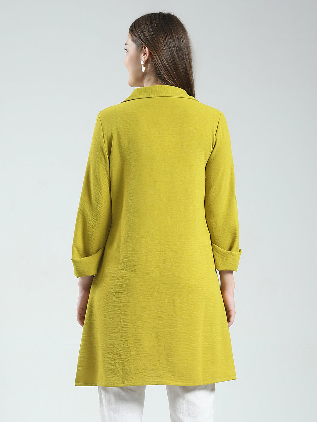 Women Mustard Solid Collar 3/4th Sleeve Tunic