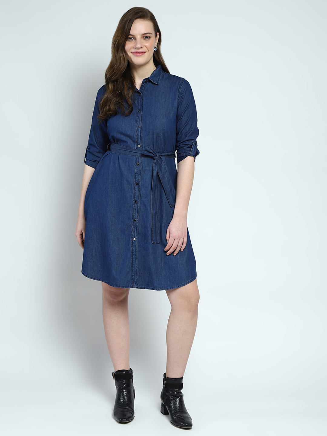 Women Blue Solid Collar 3/4th Sleeve Tunic