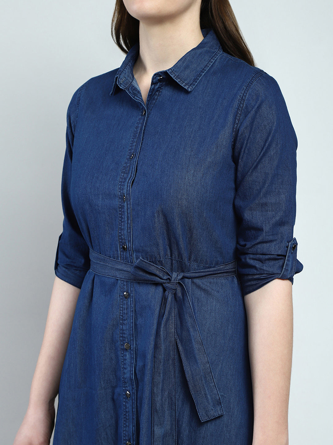 Women Blue Solid Collar 3/4th Sleeve Tunic