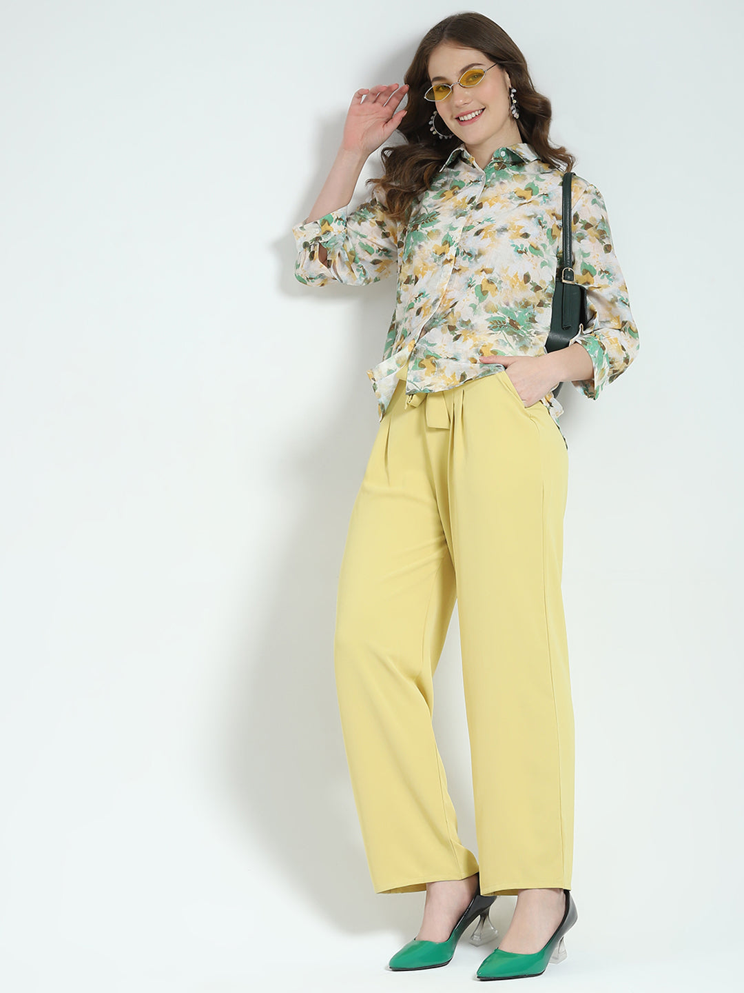 Women Green Printed Collar 3/4th Sleeve Cords Set