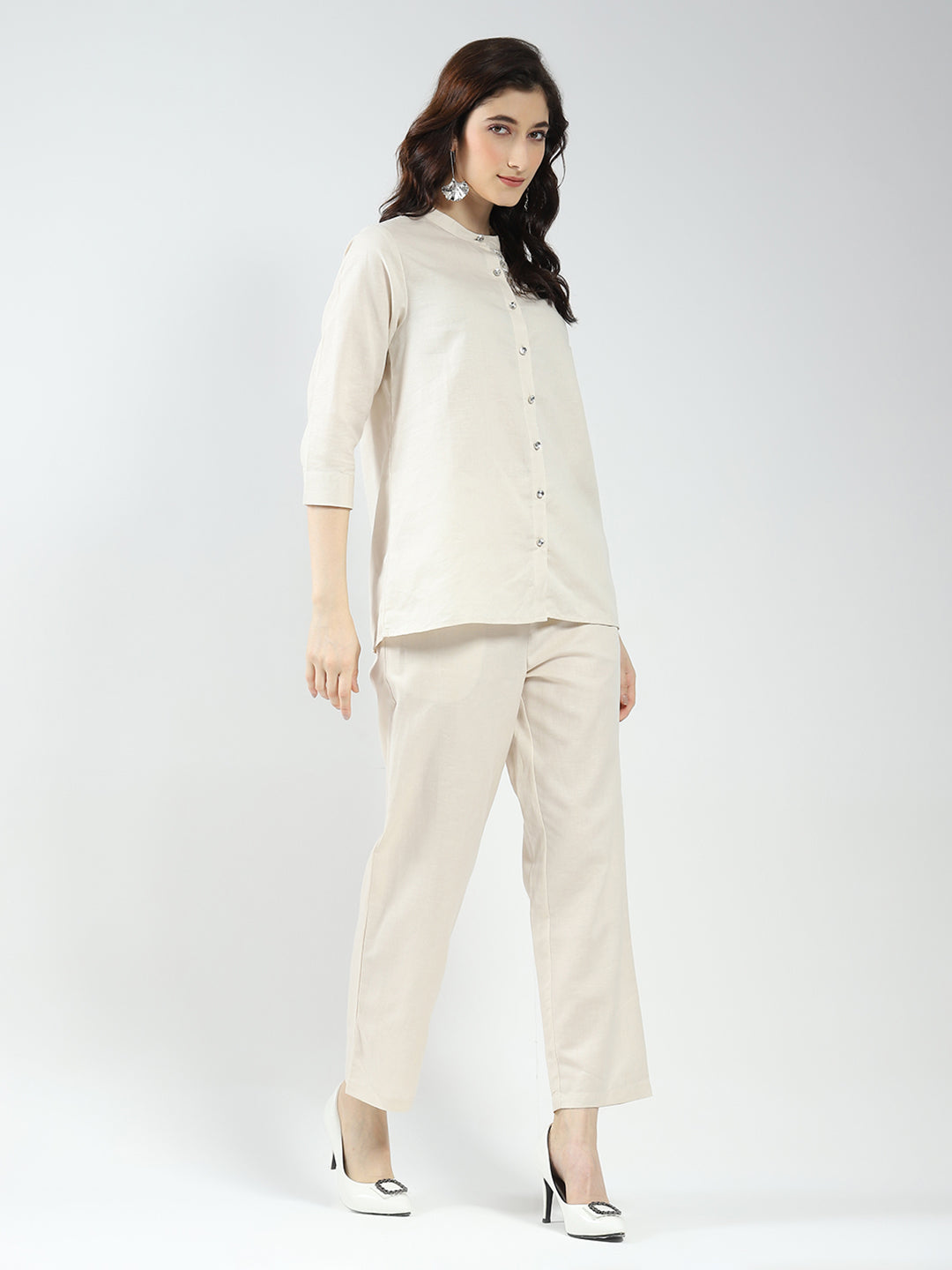 Women Beige Self Design Band Neck 3/4th Sleeve Cords Set