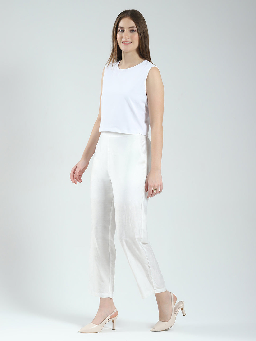 Women Off White Printed Round Neck Sleeveless 3 Pcs Cords Set