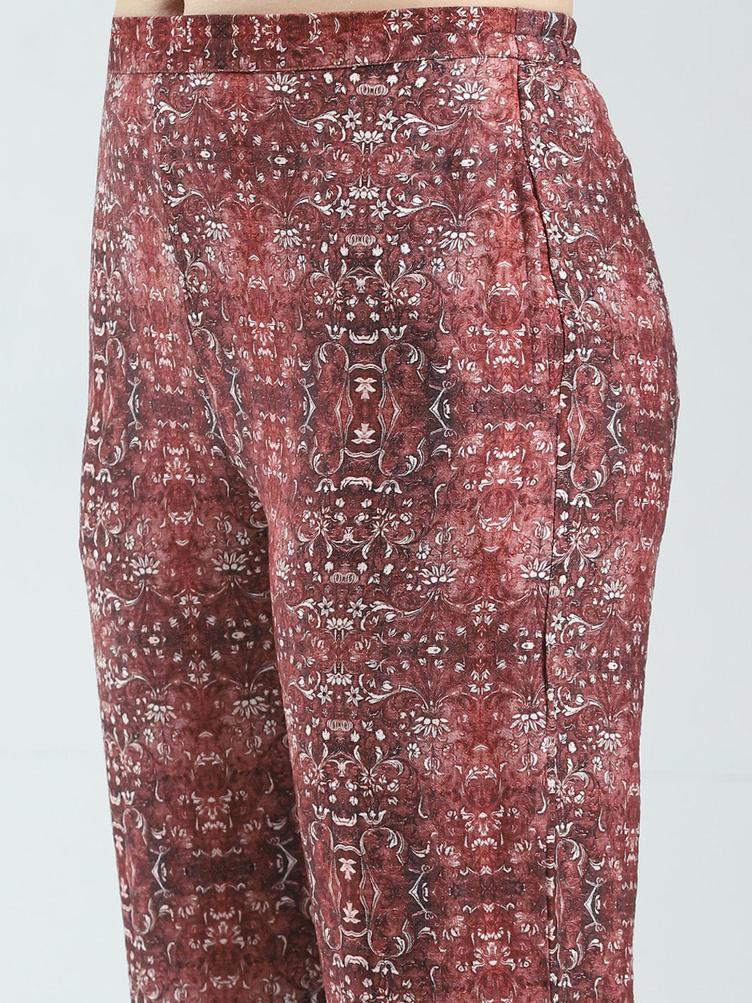 Women Maroon Printed Round Neck Sleeveless 3 Pcs Cords Set