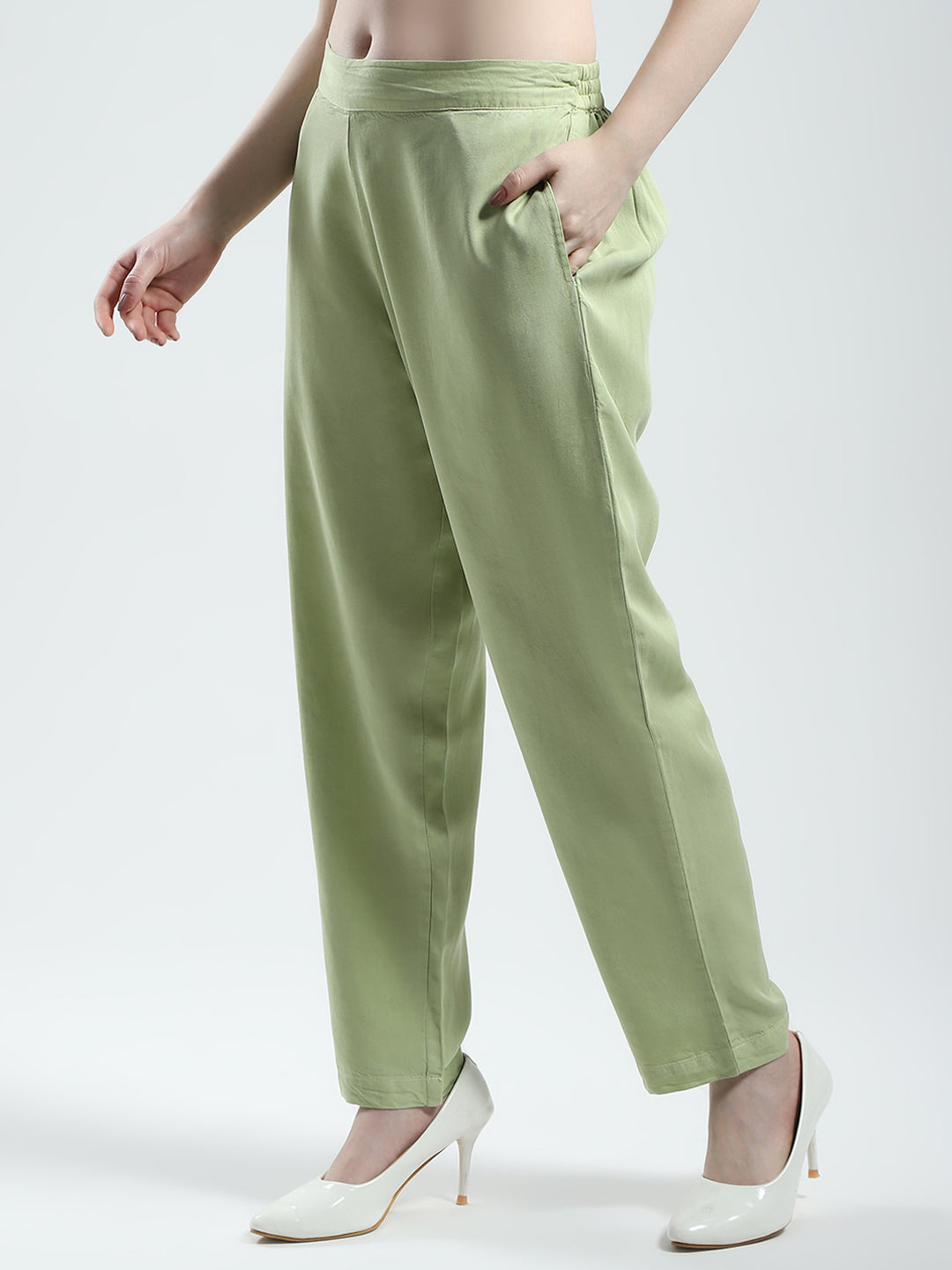 Women Green Printed Collar Full Sleeve Cords Set