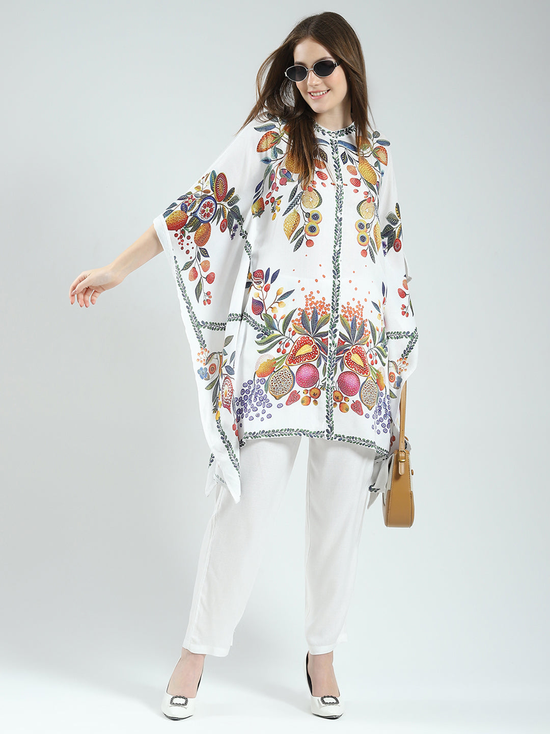 Women White Printed Round Neck Half Sleeve Cords Set