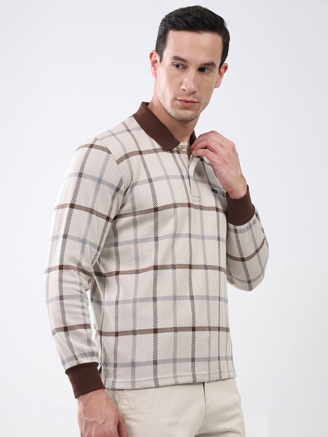 Men Brown Abstract Collar Full Sleeve Winter T-Shirt