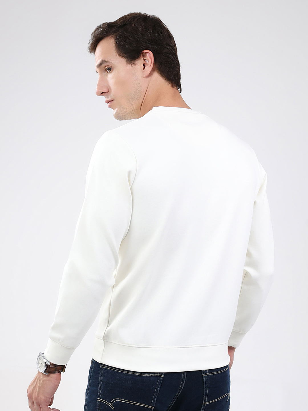 Men White Solid Round Neck Full Sleeve Sweatshirt
