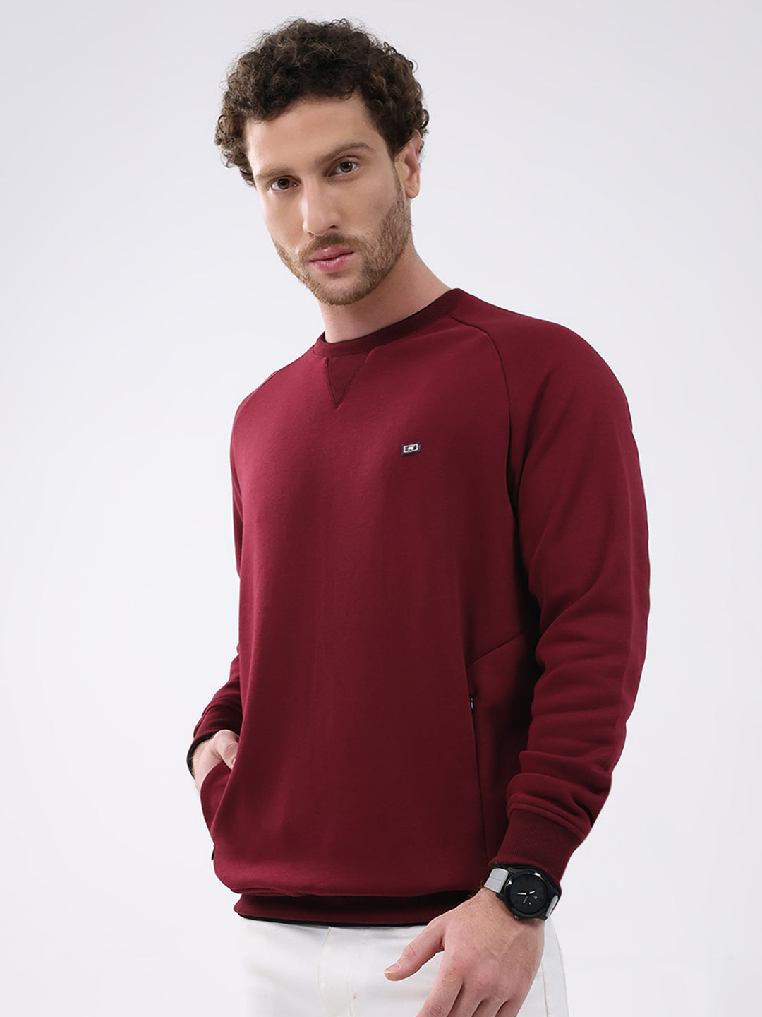 Men Maroon Solid Round Neck Full Sleeve Sweatshirt