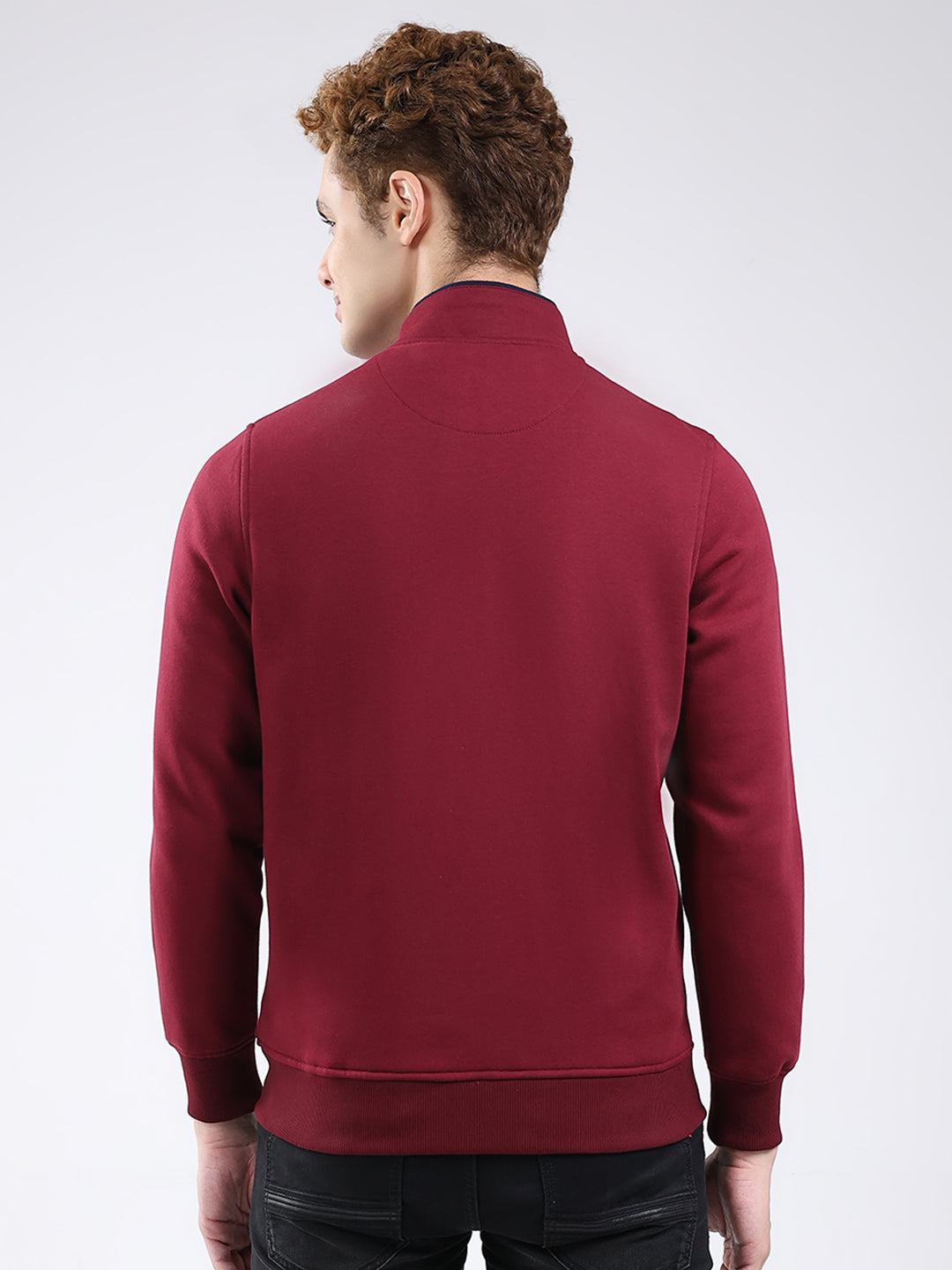 Men Maroon Solid Mock Neck Full Sleeve Sweatshirt