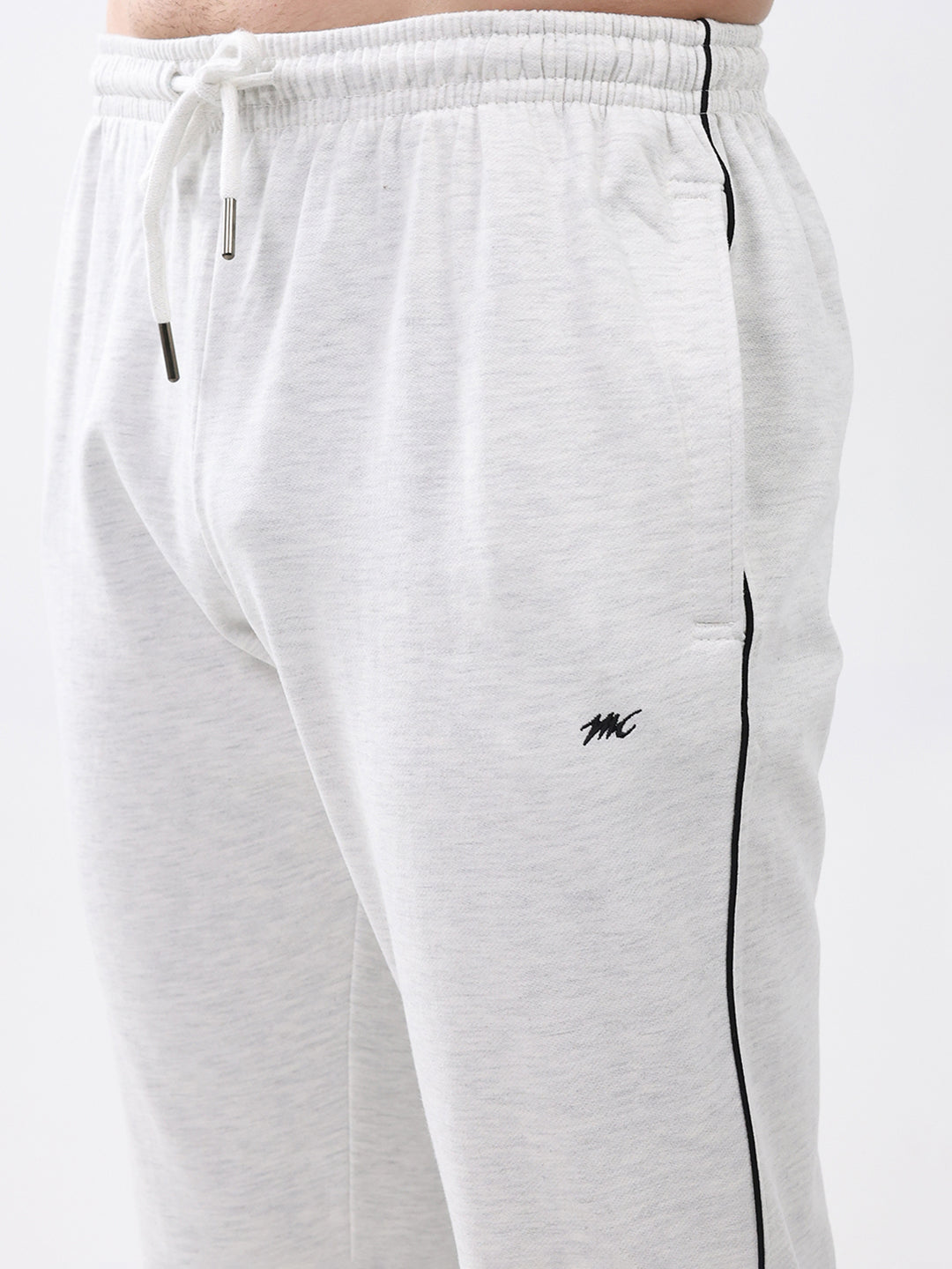 Men Off White Solid Regular Fit Winter Lower