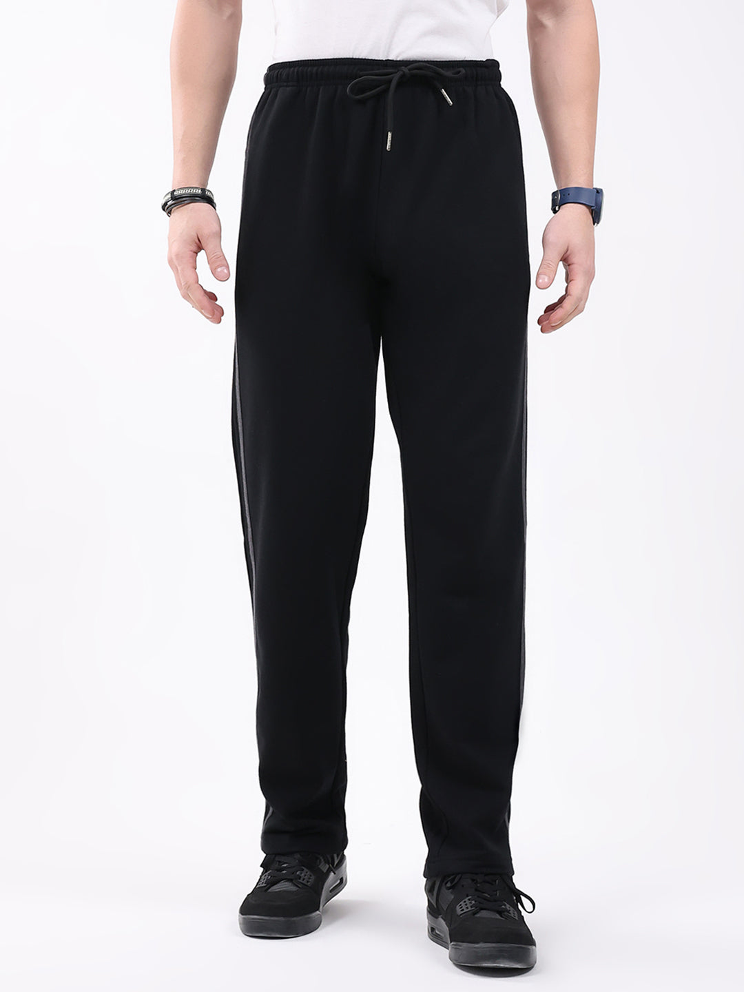 Men Black Solid Regular Fit Winter Lower