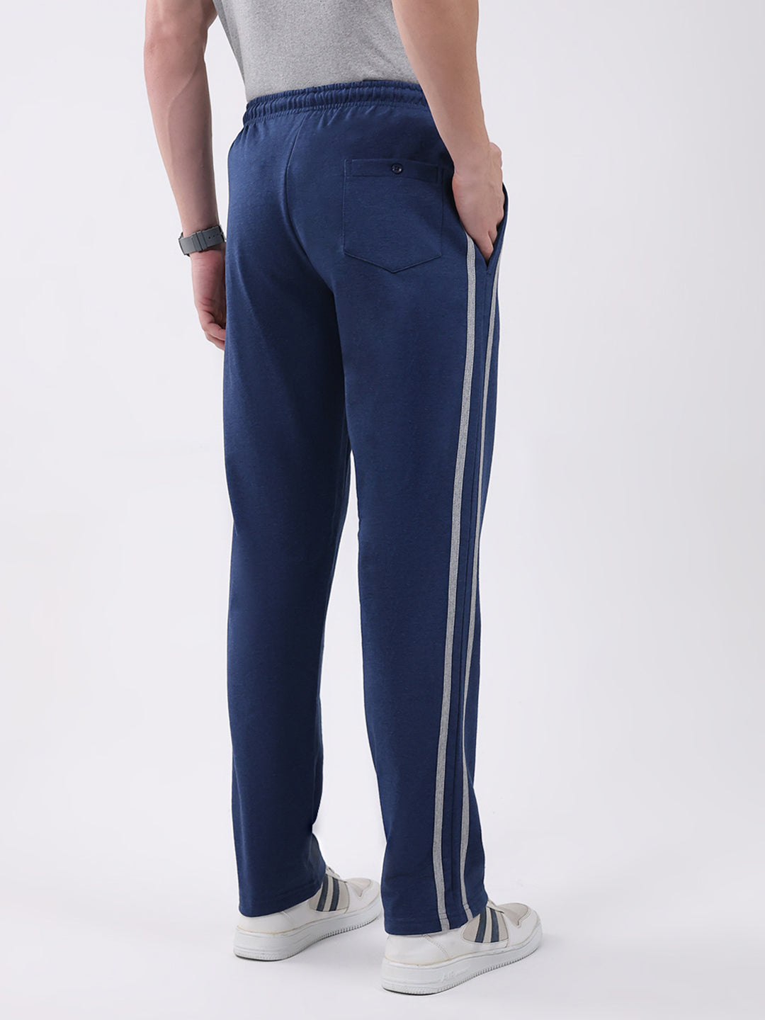 Men Blue Solid Regular Fit Winter Lower