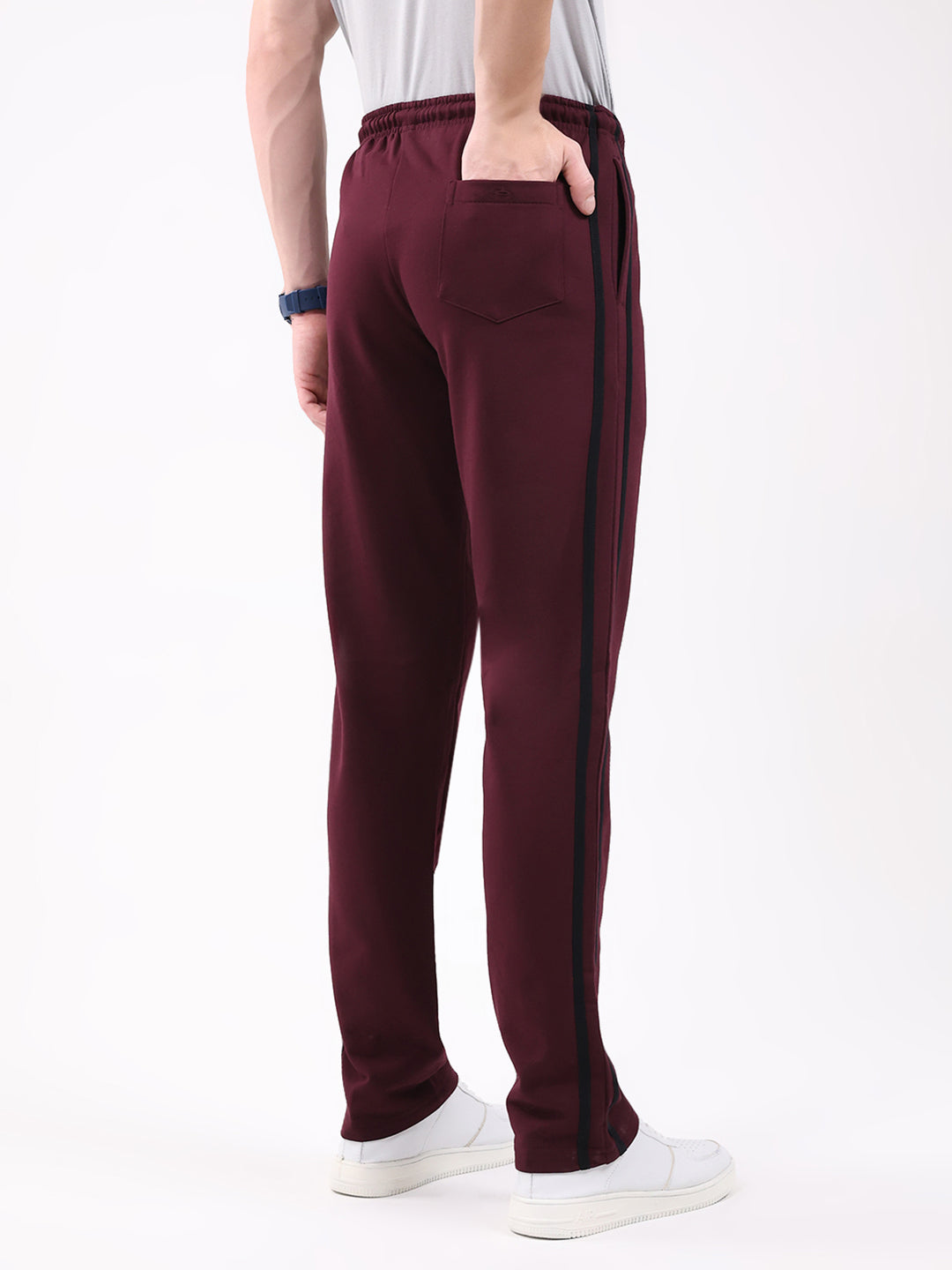 Men Maroon Solid Regular Fit Winter Lower