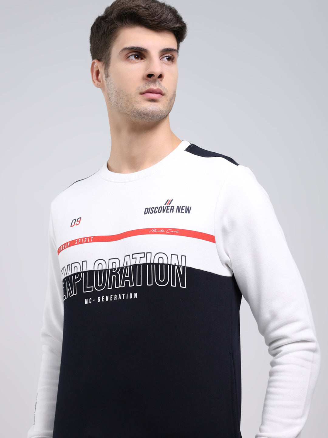 Men Navy Blue Printed Round Neck Full Sleeve Sweatshirt