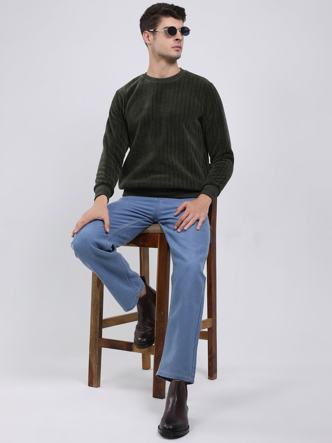 Men Green Self Design Round Neck Full Sleeve Sweatshirt