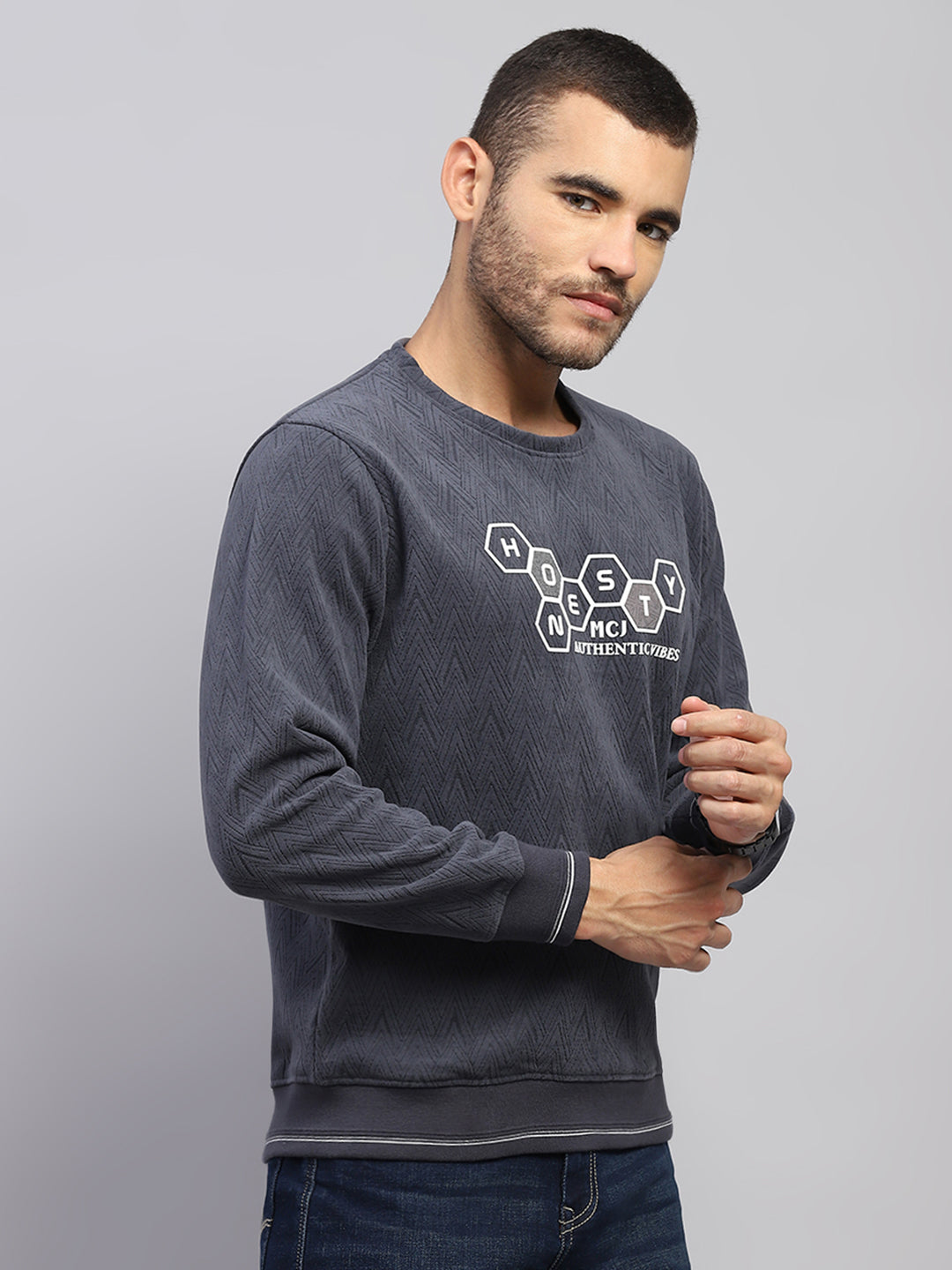 Men Grey Printed Round Neck Full Sleeve Sweatshirt