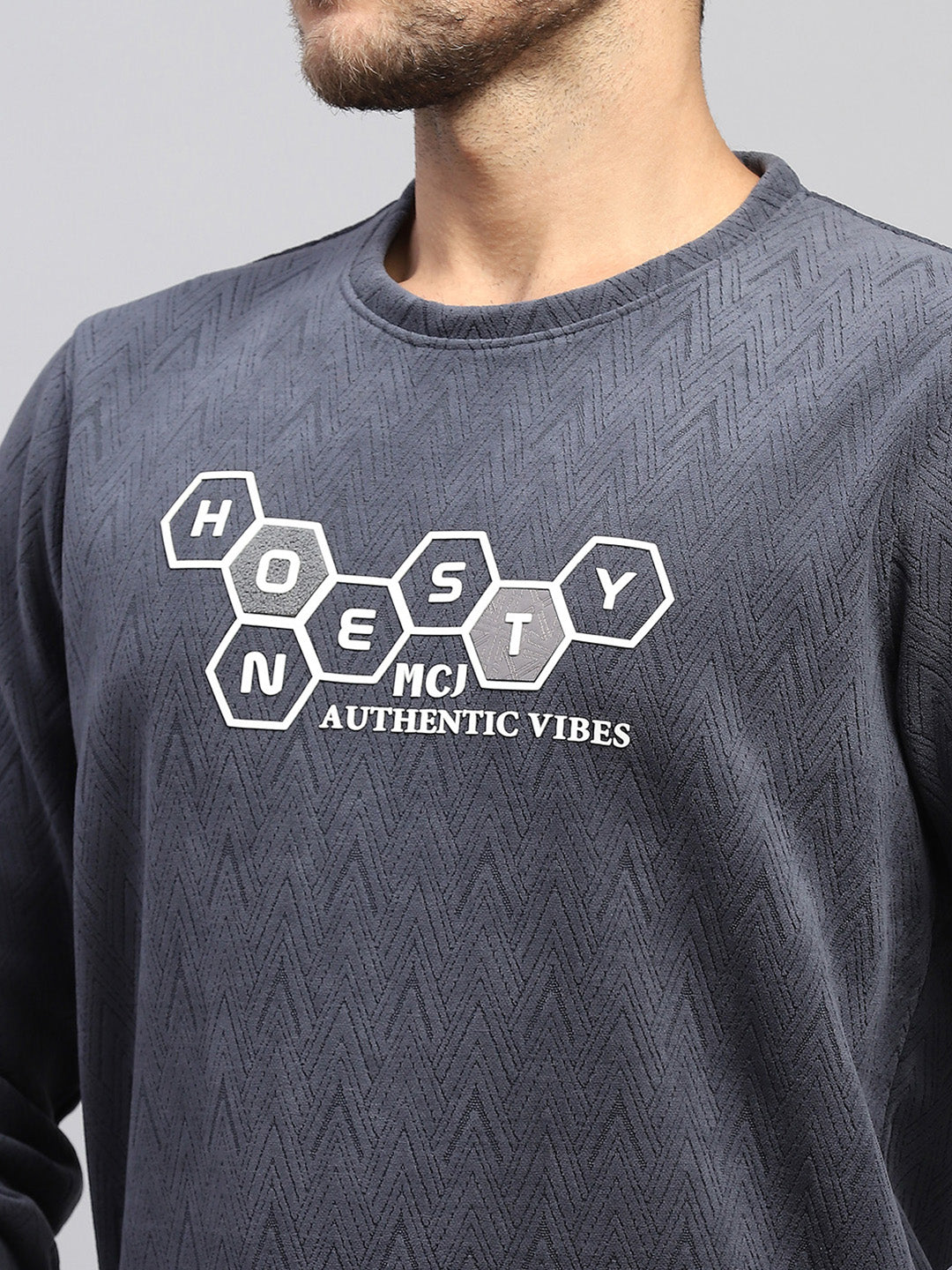 Men Grey Printed Round Neck Full Sleeve Sweatshirt