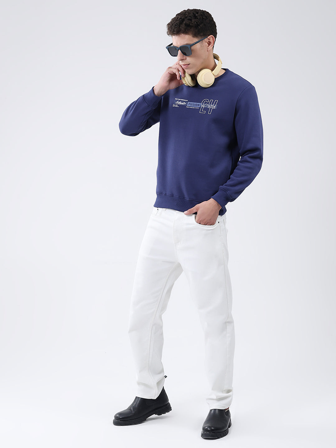 Men Blue Solid Round Neck Full Sleeve Sweatshirt