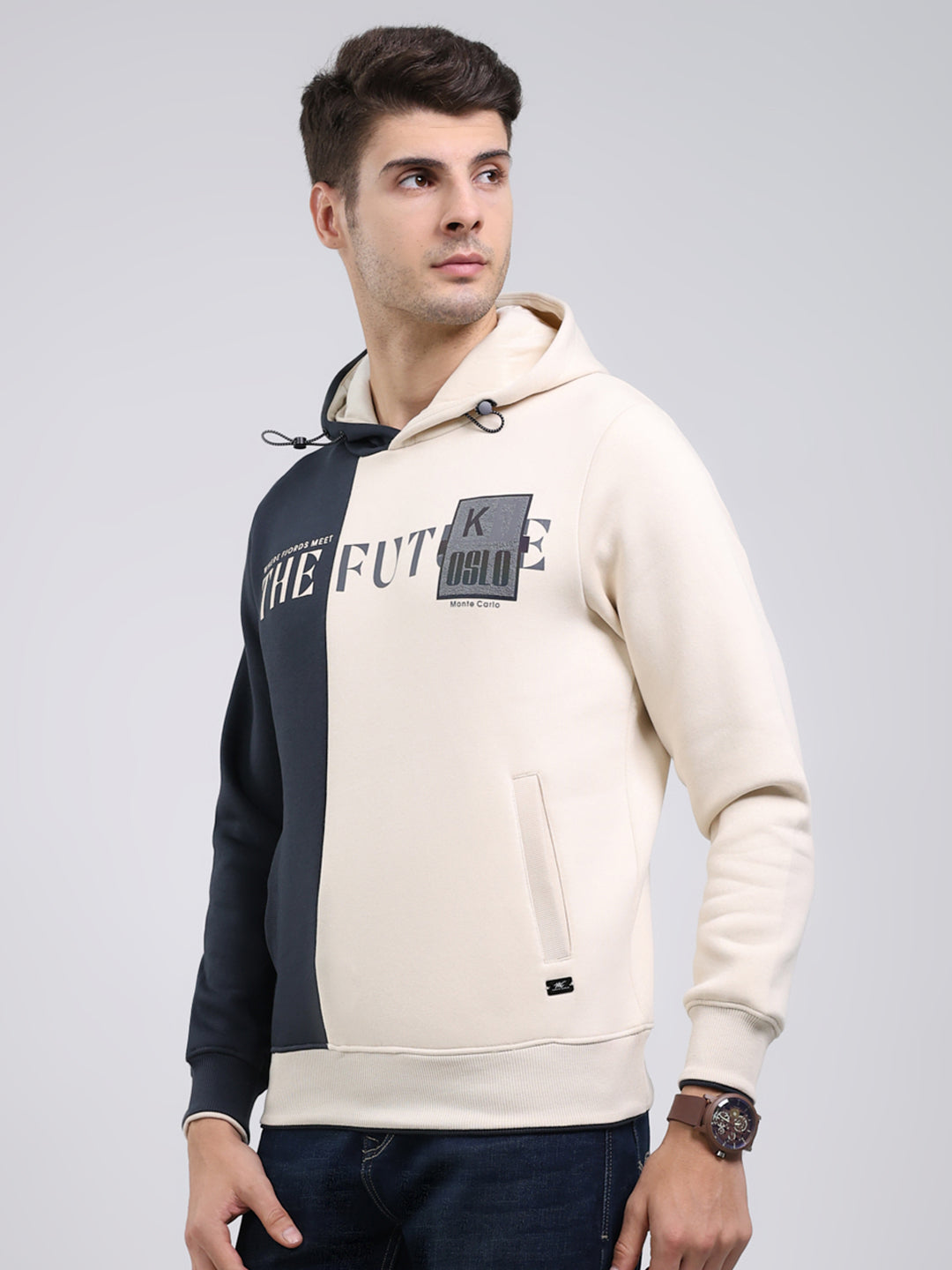 Men Grey Printed Hooded Full Sleeve Sweatshirt