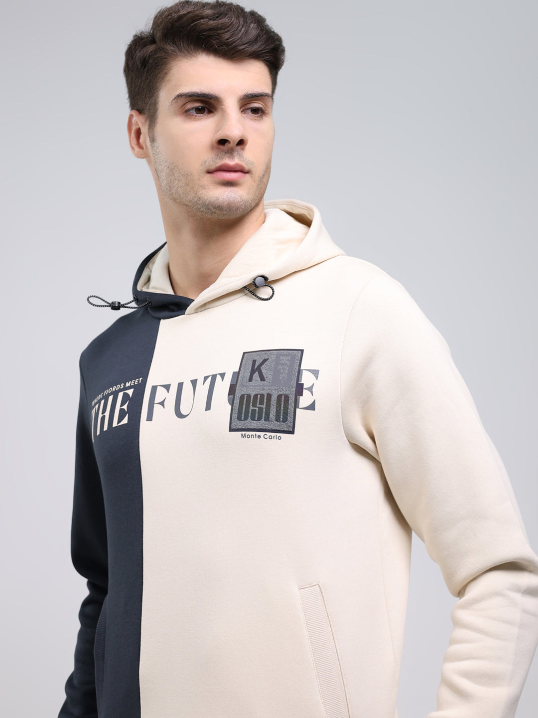 Men Grey Printed Hooded Full Sleeve Sweatshirt