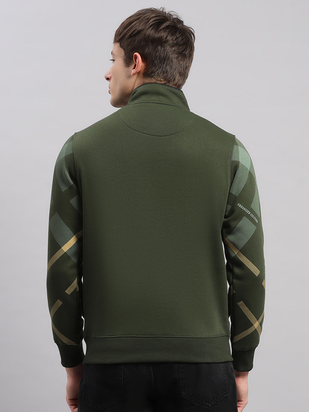 Men Green Solid Collar Full Sleeve Sweatshirt