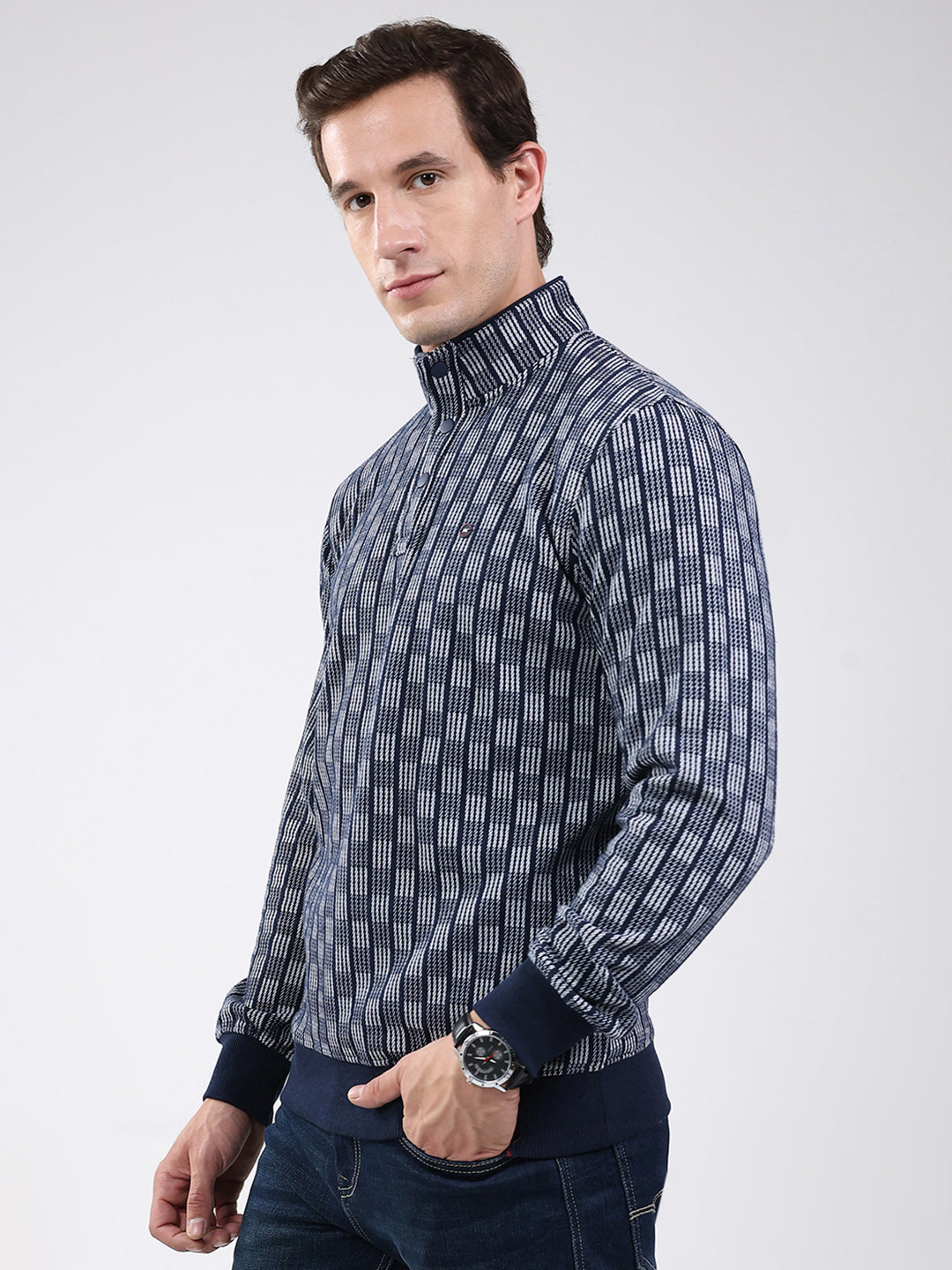 Men Navy Blue Solid Band Neck Full Sleeve Sweatshirt