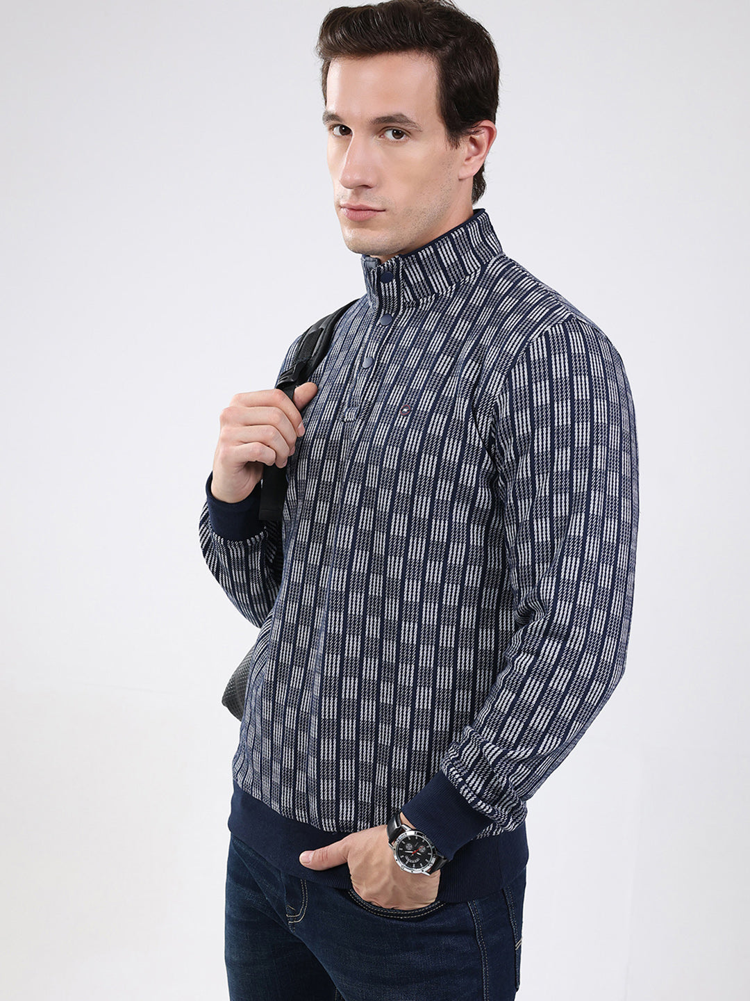 Men Navy Blue Solid Band Neck Full Sleeve Sweatshirt