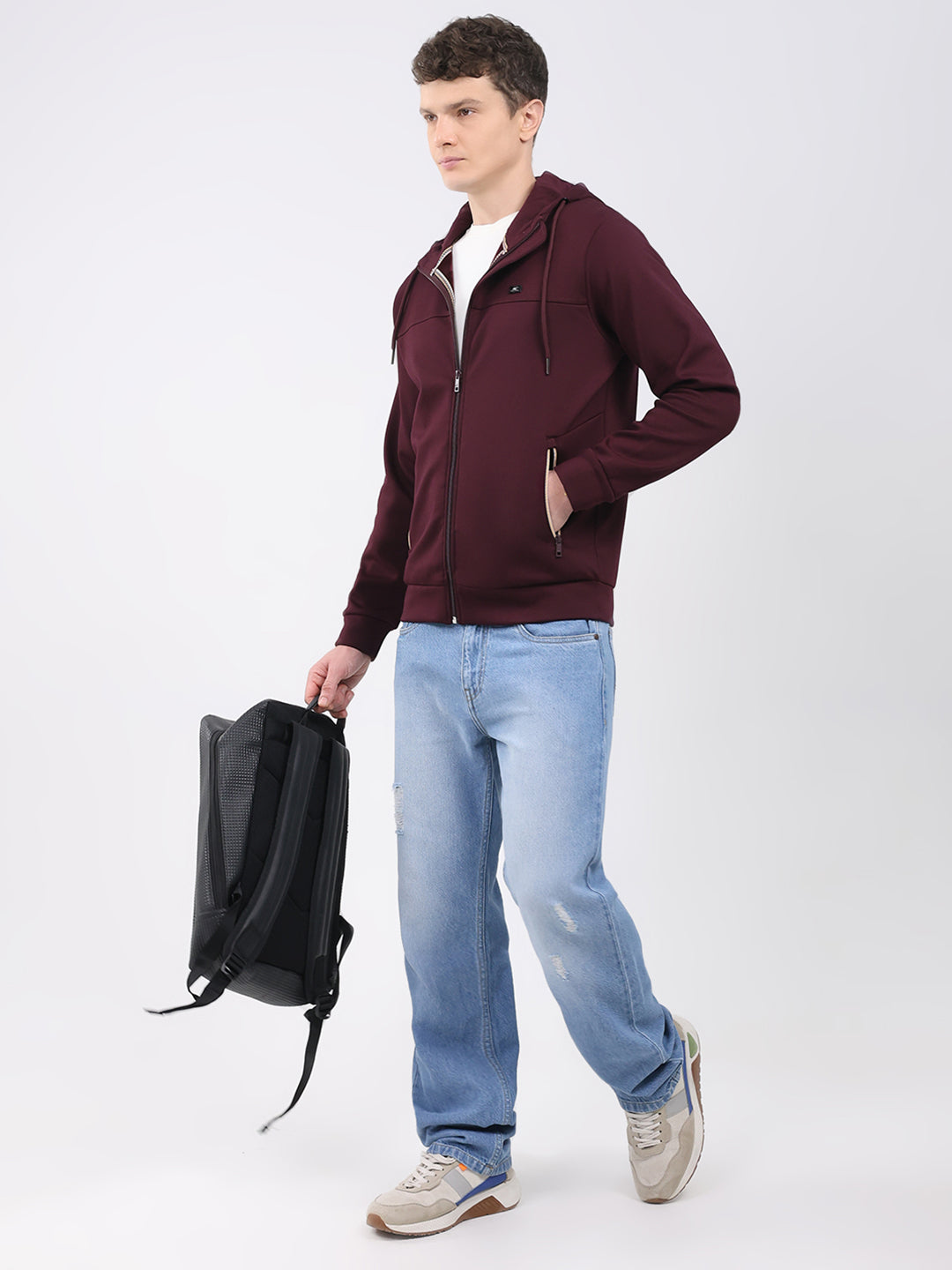 Men Maroon Solid Hooded Full Sleeve Sweatshirt