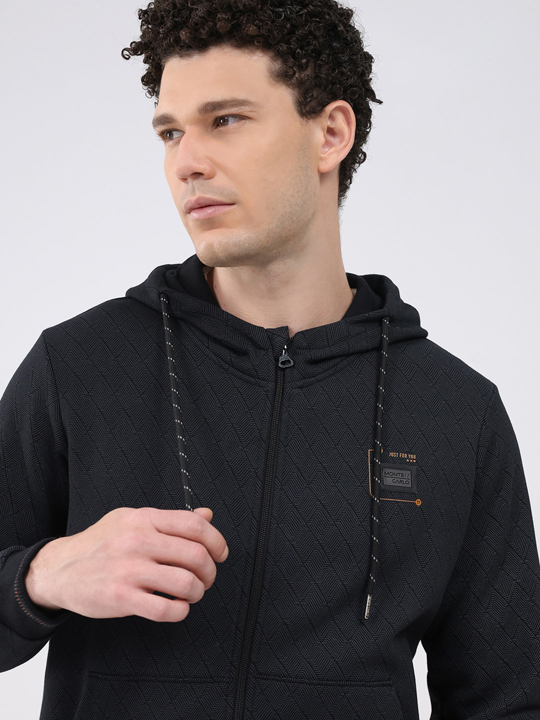 Men Black Printed Hooded Full Sleeve Sweatshirt