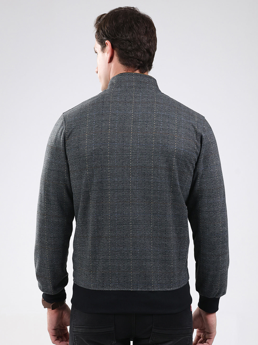 Men Black Solid Band Neck Full Sleeve Sweatshirt