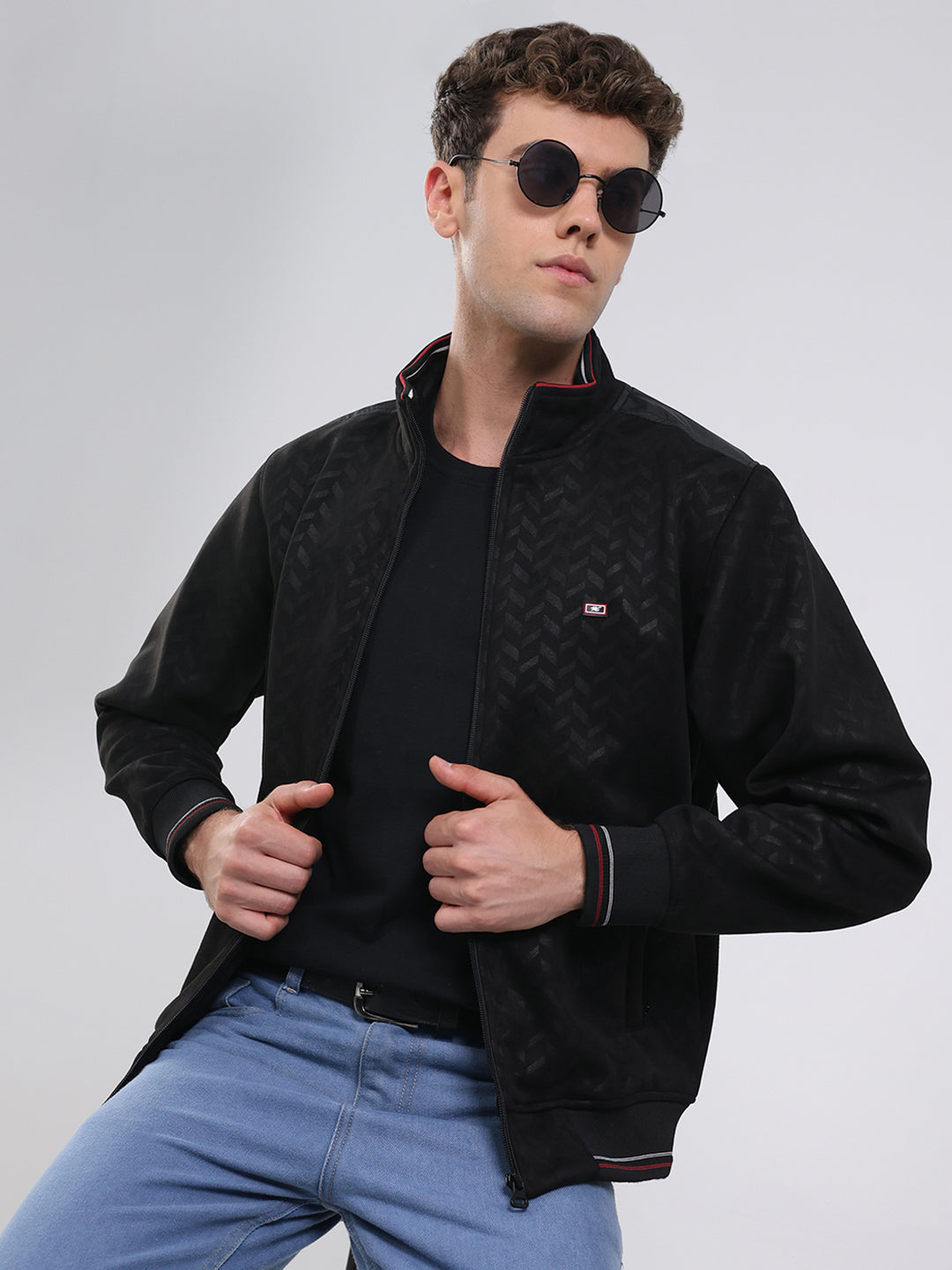 Men Black Self Design Full Sleeve Sweatshirt with Jacket Vibe