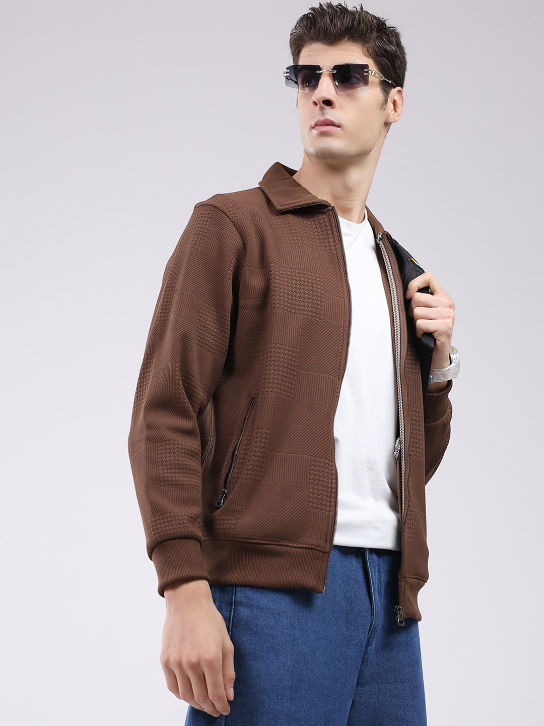 Men Brown Ultra-Warm Self-Design Sweatshirt (Anti-Pilling Fabric)