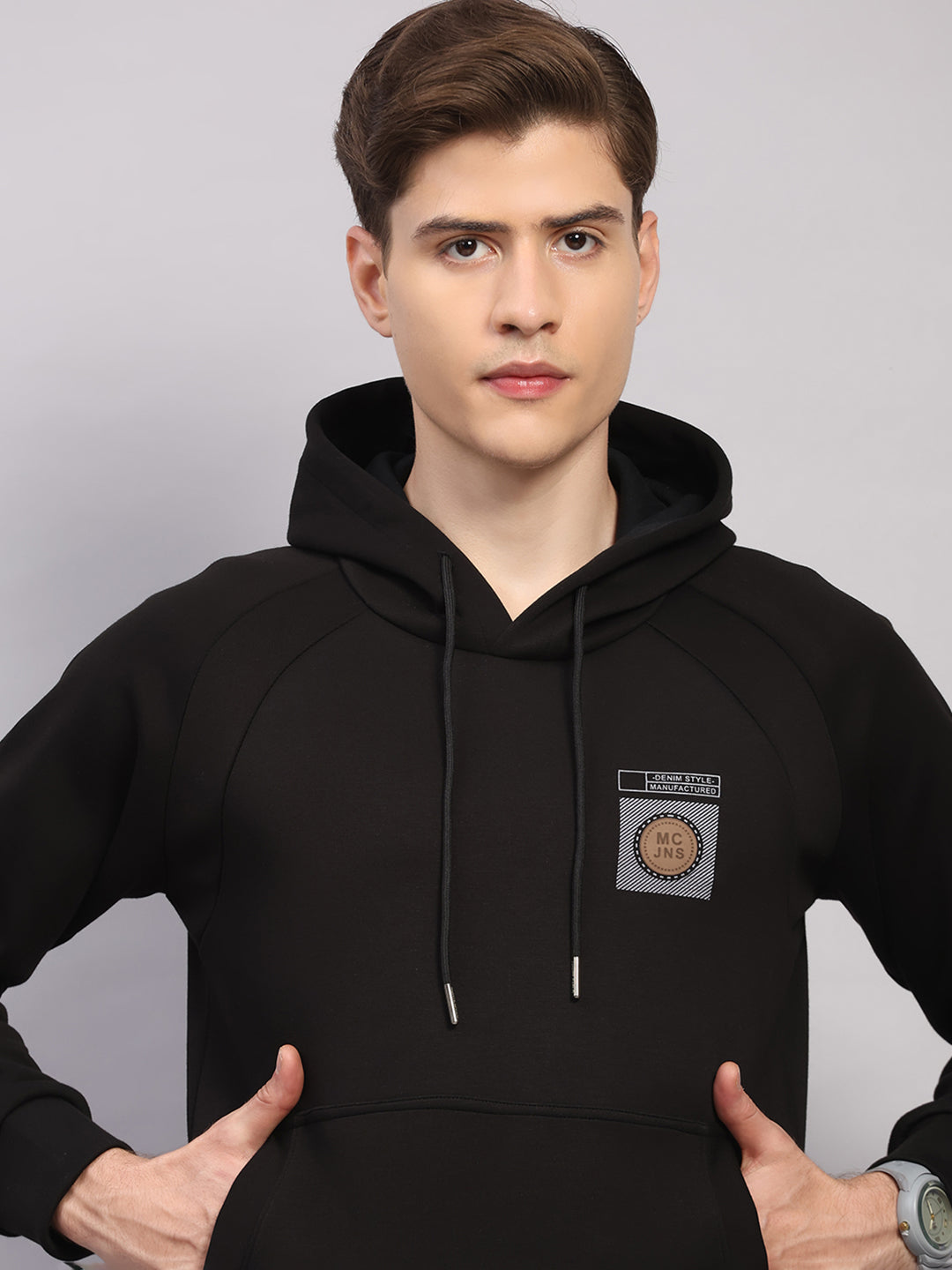Men Black Solid Collar Full Sleeve Winter Tracksuit