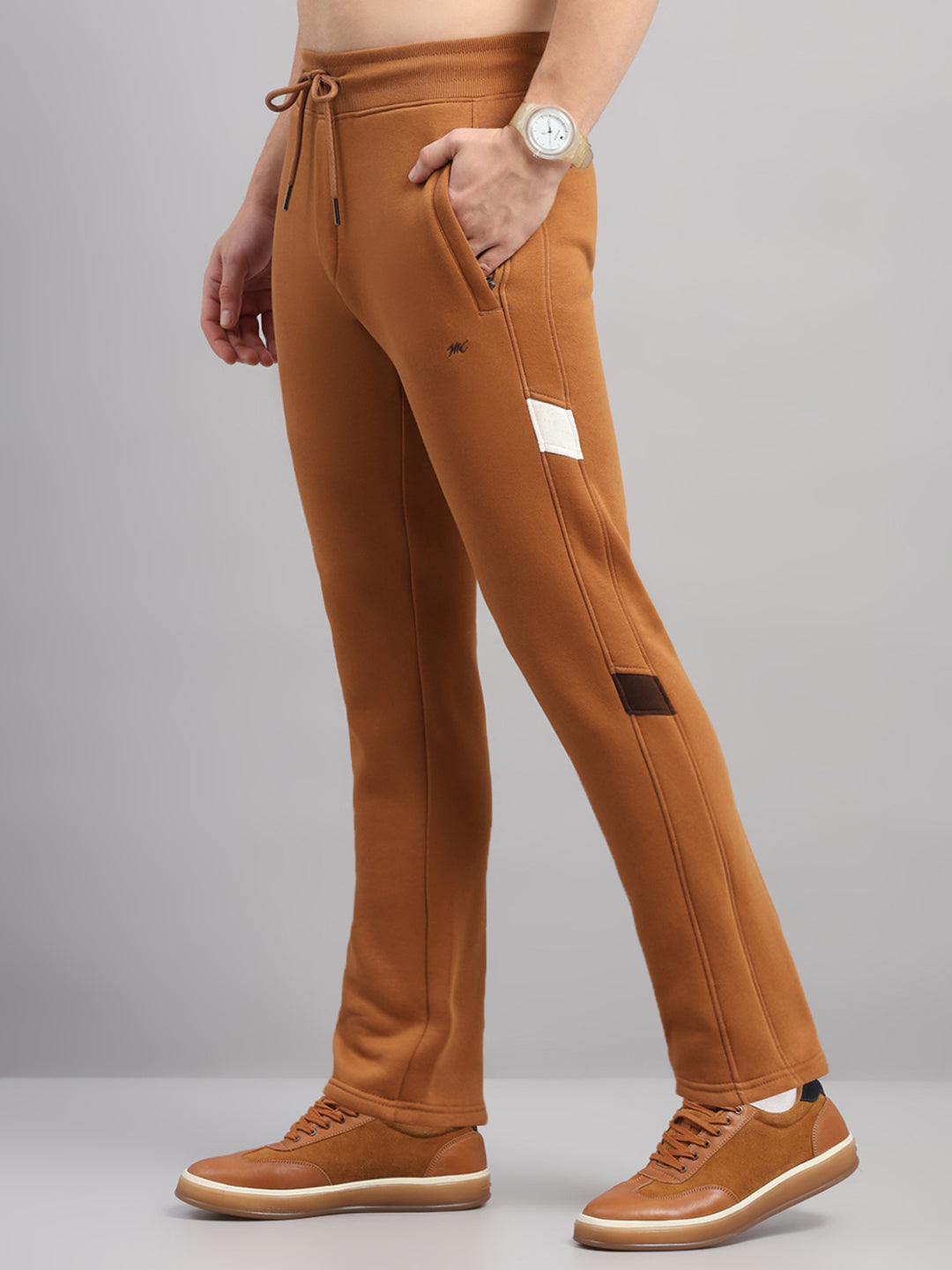 Men Camel Brown Solid Collar Full Sleeve Winter Tracksuit