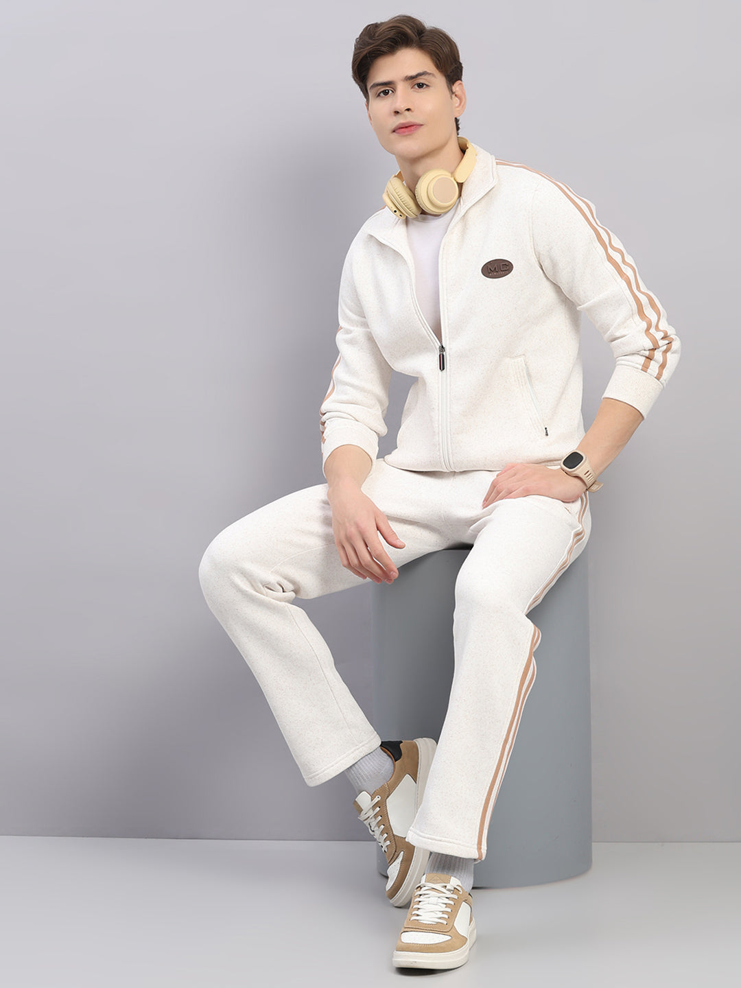 Men Camel Brown Solid Stand Collar Full Sleeve Winter Tracksuit