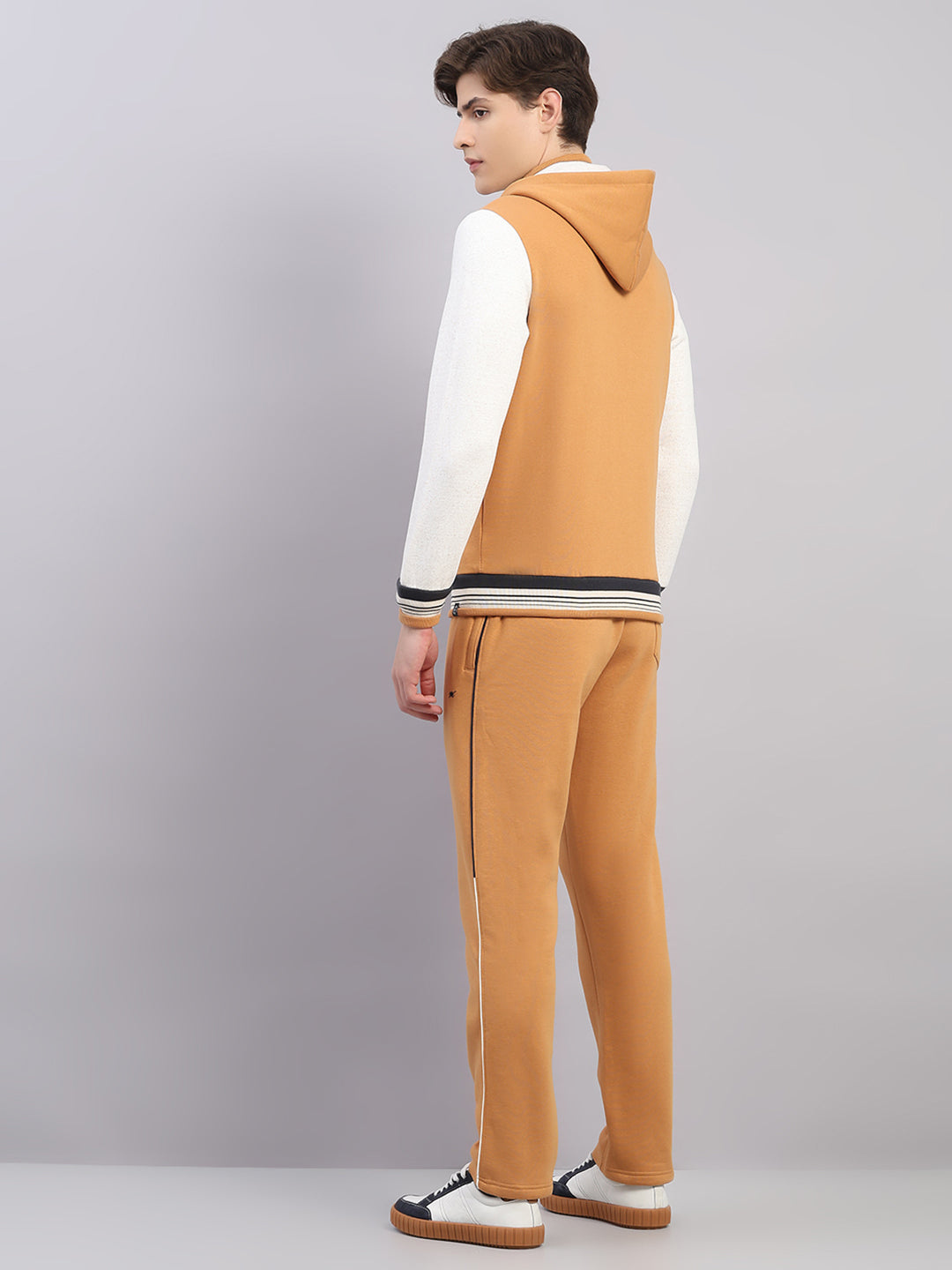 Men Camel Brown Solid Hooded Full Sleeve Winter Tracksuit