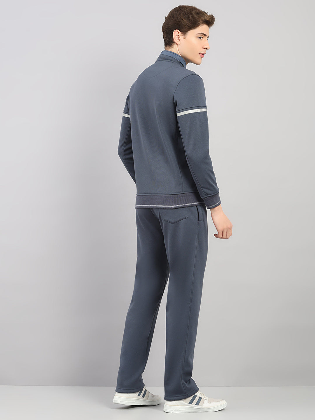 Men Grey Solid Stand Collar Full Sleeve Winter Tracksuit
