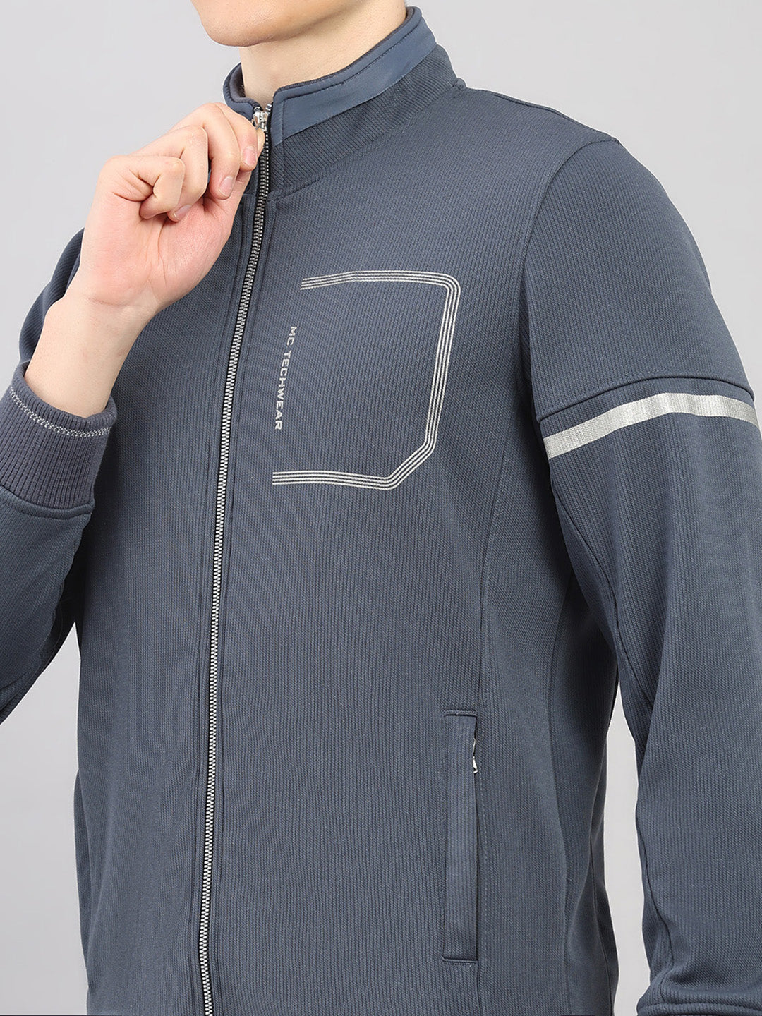 Men Grey Solid Stand Collar Full Sleeve Winter Tracksuit