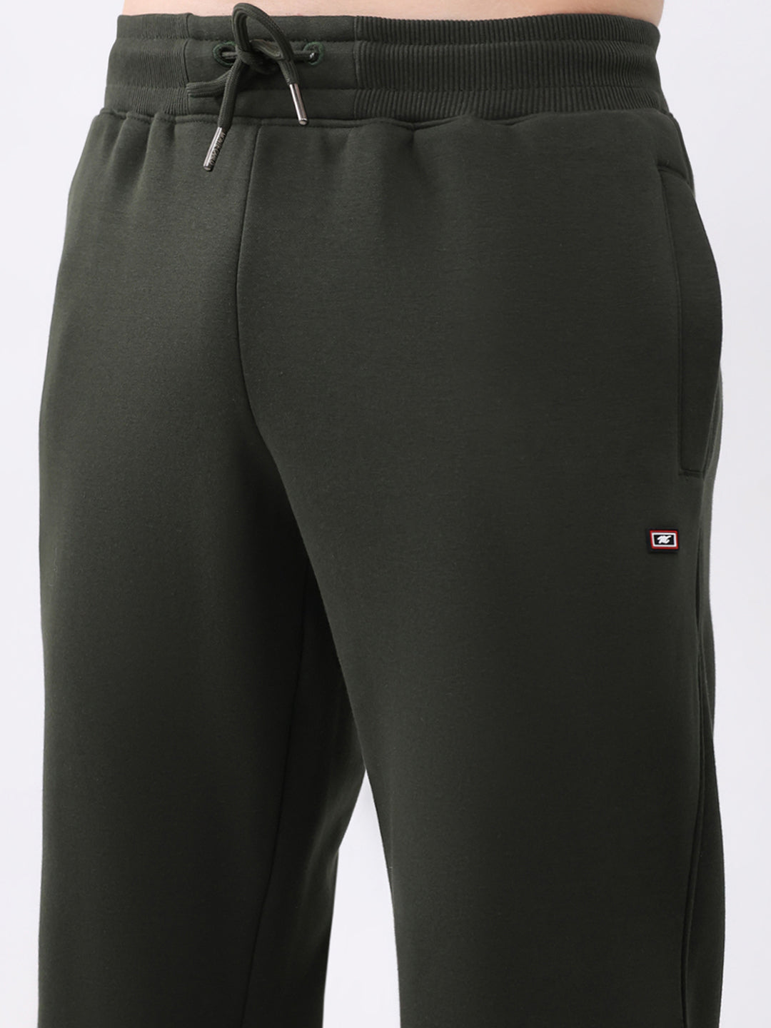 Men Olive Solid Regular Fit Winter Lower