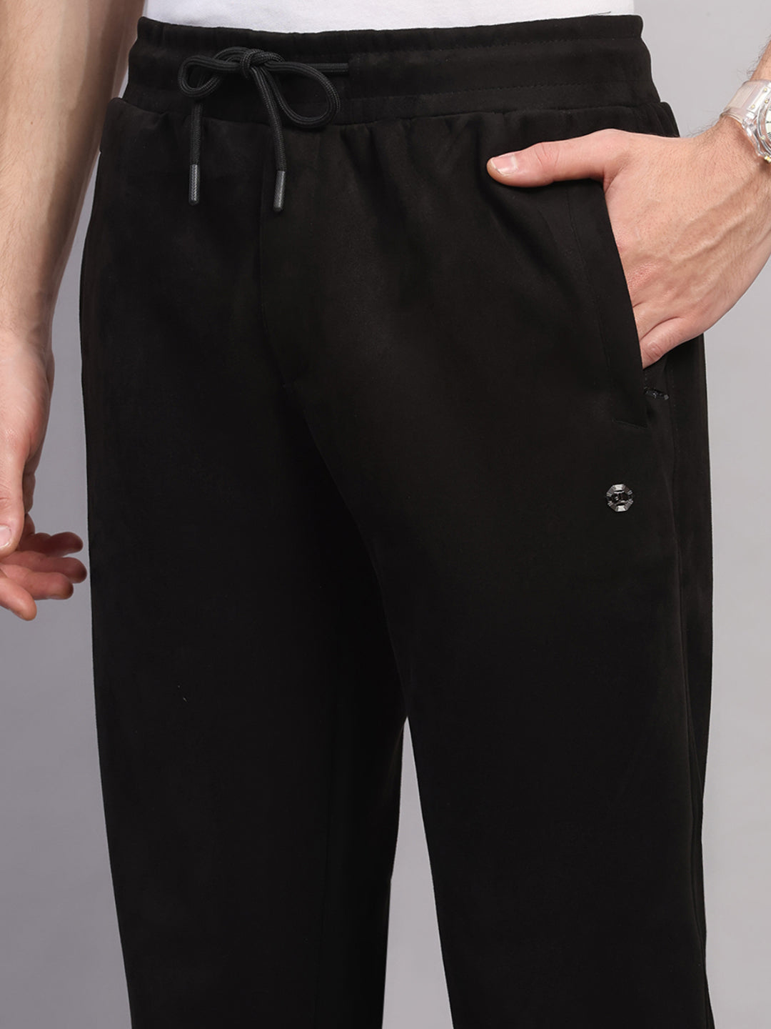 Luxuria Men Black Solid Collar Full Sleeve Winter Tracksuit