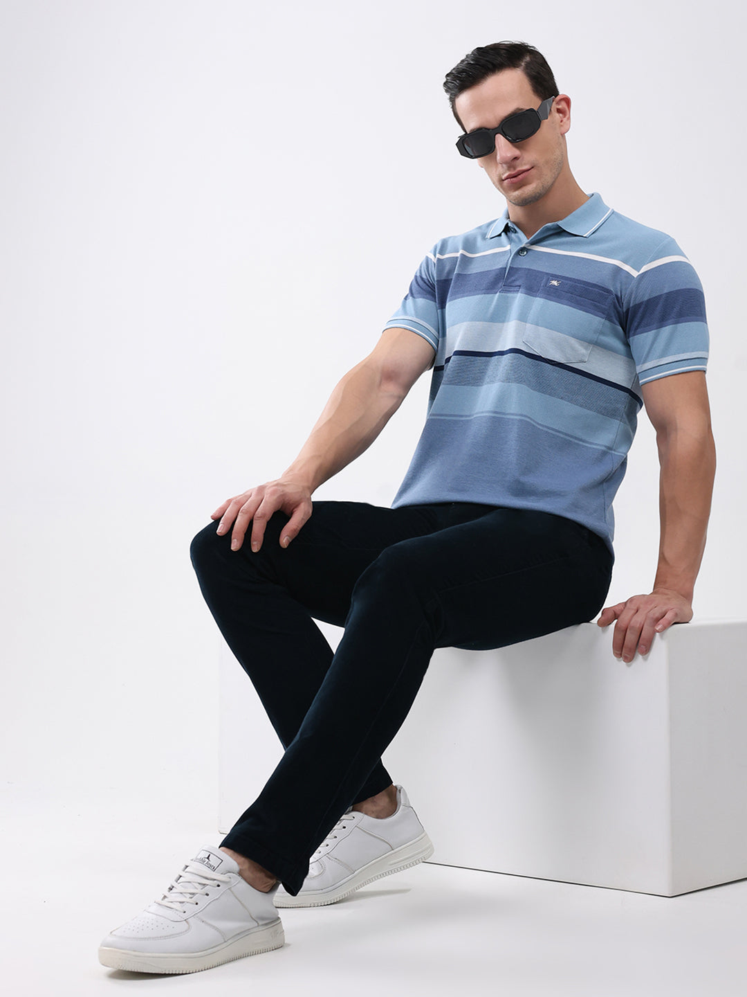 Men Blue Stripe Collar Half Sleeve T-Shirt