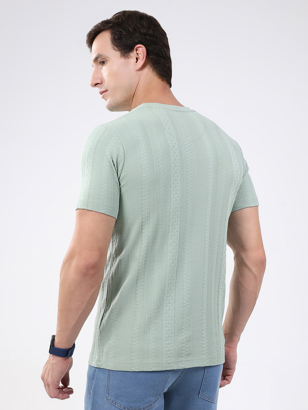 Men Green Solid Round Neck Half Sleeve T-Shirt