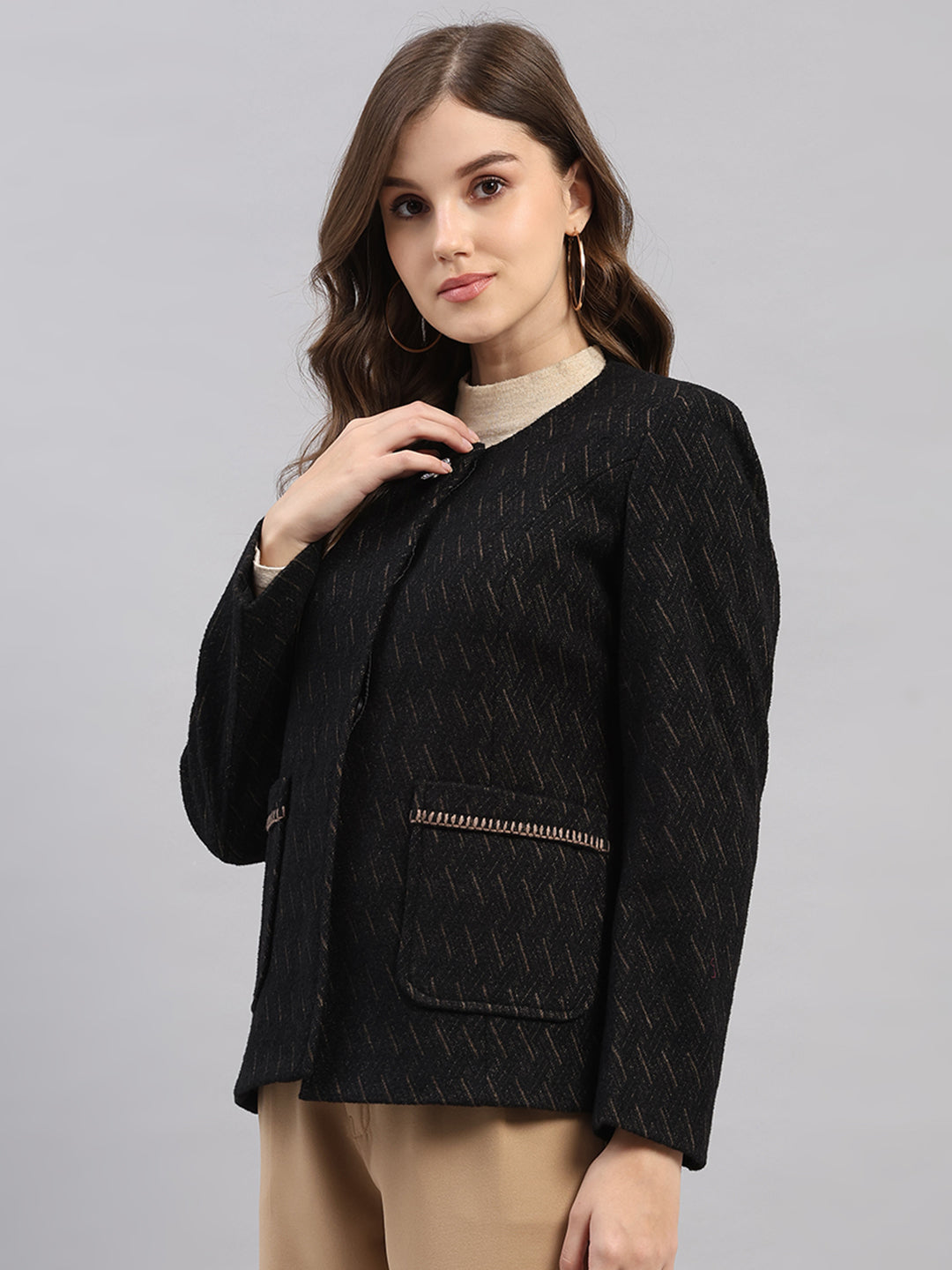 Women Black Self Design Collar Full Sleeve Coat