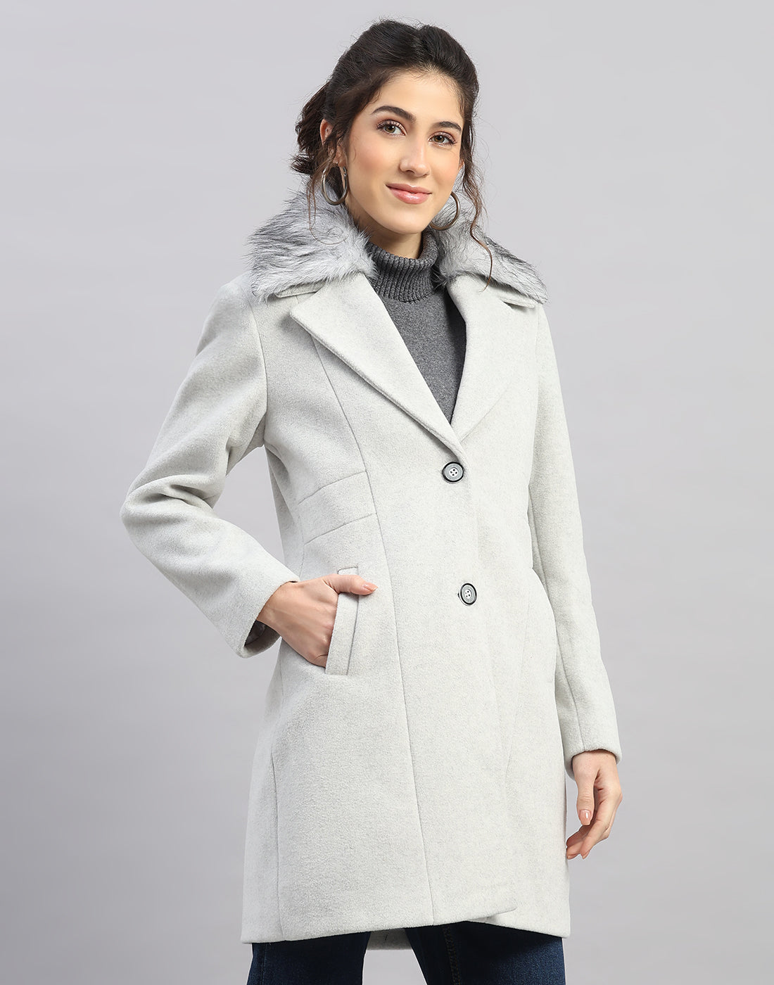 Women Grey Solid Collar Full Sleeve Coat