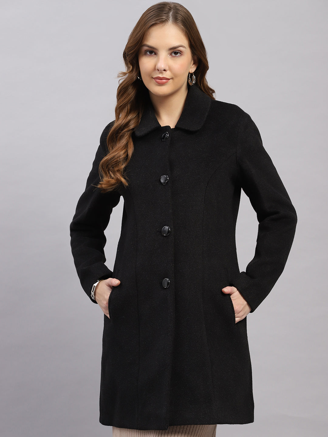 Women Black Solid Collar Full Sleeve Coat