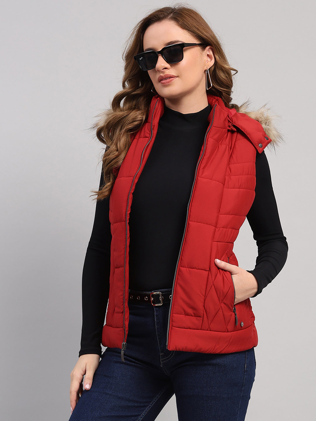 Women Red Solid Hooded Sleeveless Jacket