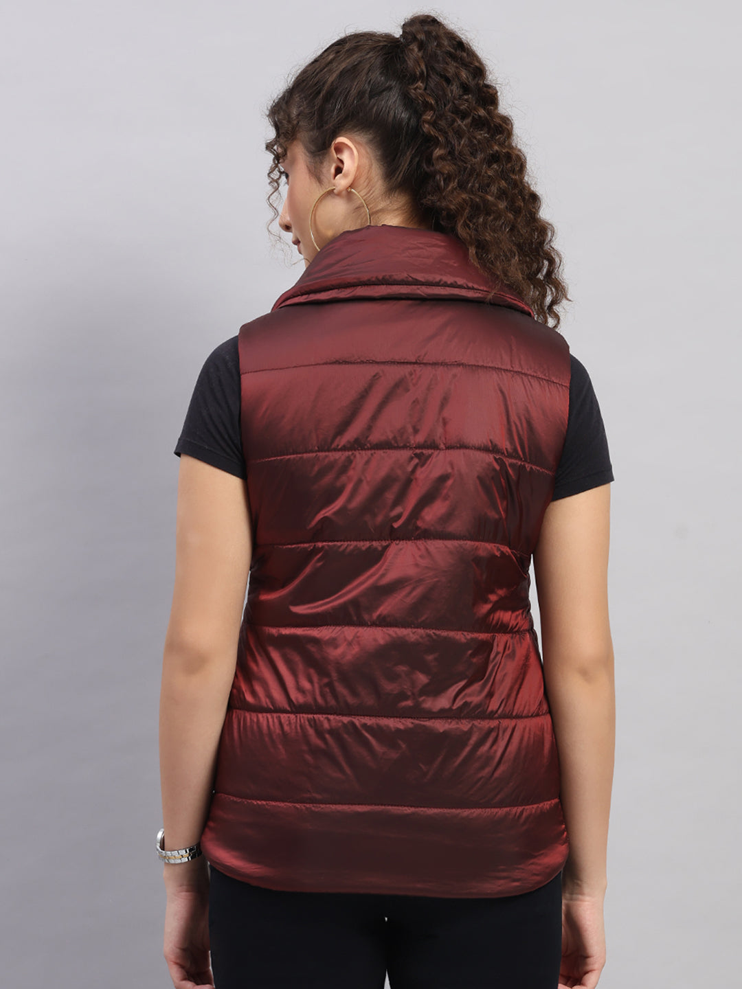 Women Maroon Self Design Collar Sleeveless Jacket