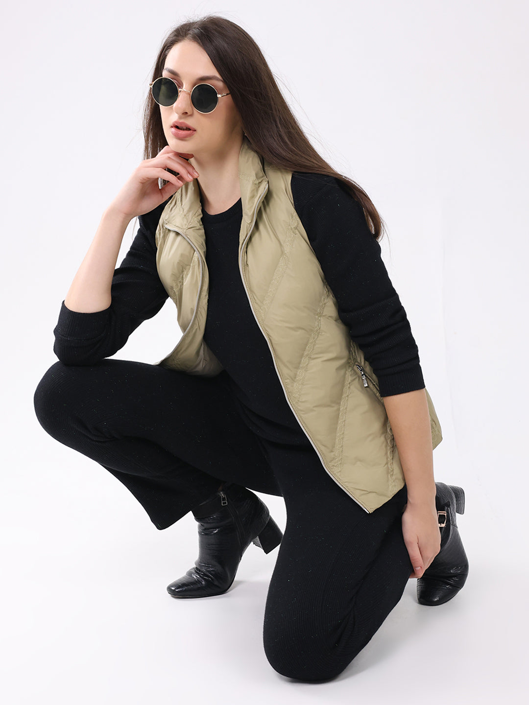 Women Khaki Solid Collar Sleeveless Jacket