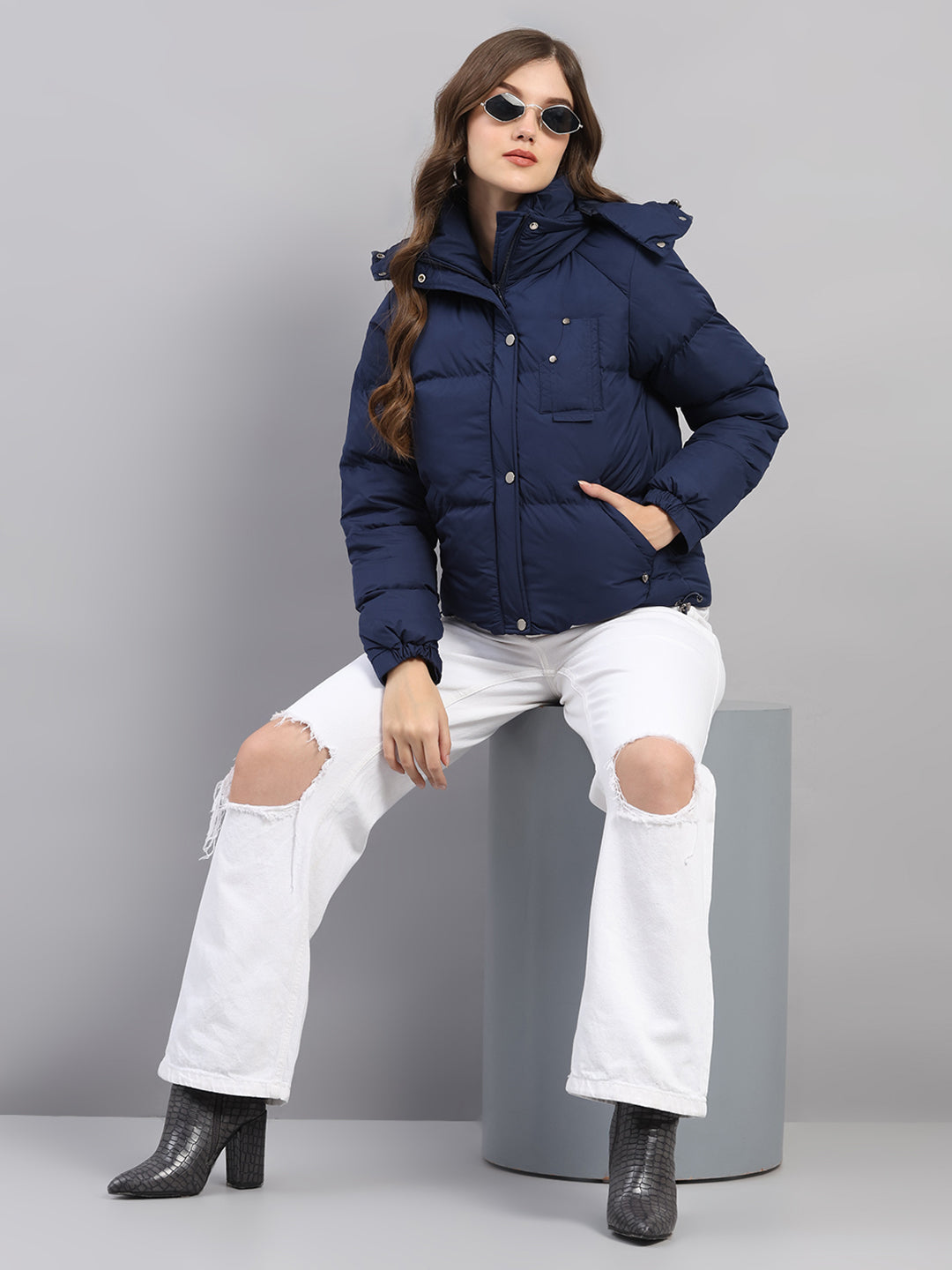 Women Blue Solid Hooded Full Sleeve Jacket